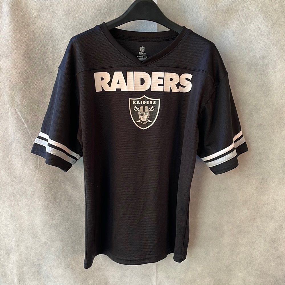 Las Vegas Raiders NFL Jersey Size XLarge (14-16)